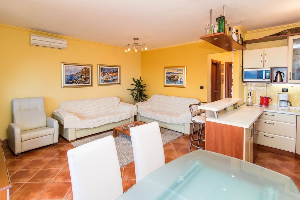 Apartment Stella Crikvenica Eksteriør bilde